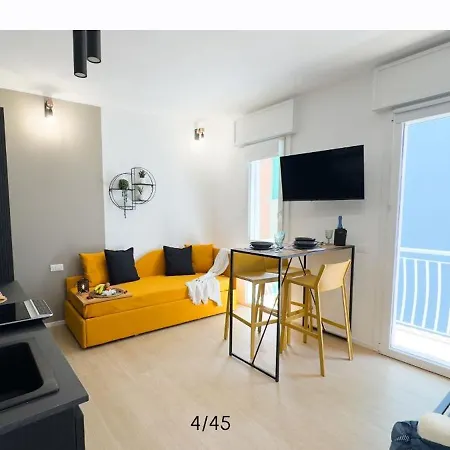 Bagatela And Flat, Tropical Dream * كيودجا